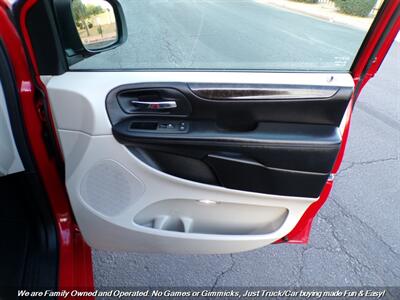 2012 Dodge Grand Caravan SE   - Photo 33 - Mesa, AZ 85202