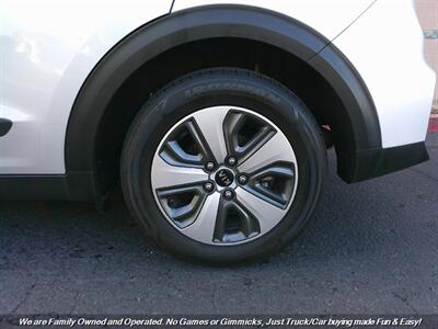 2020 Kia Niro LX   - Photo 47 - Mesa, AZ 85202