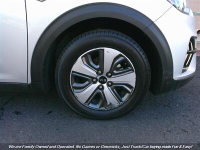 2020 Kia Niro LX   - Photo 44 - Mesa, AZ 85202