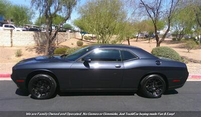 2017 Dodge Challenger SXT   - Photo 8 - Mesa, AZ 85202