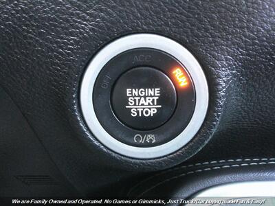 2017 Dodge Challenger SXT   - Photo 33 - Mesa, AZ 85202