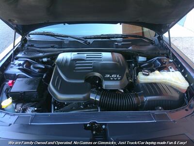 2017 Dodge Challenger SXT   - Photo 43 - Mesa, AZ 85202