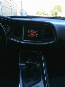 2017 Dodge Challenger SXT   - Photo 29 - Mesa, AZ 85202