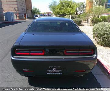 2017 Dodge Challenger SXT   - Photo 4 - Mesa, AZ 85202
