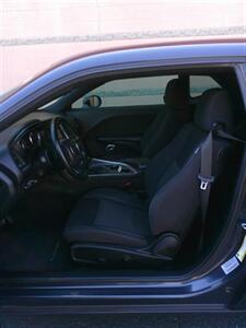 2017 Dodge Challenger SXT   - Photo 15 - Mesa, AZ 85202