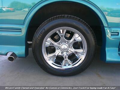 2007 Chevrolet Express 1500  Passenger - Photo 66 - Mesa, AZ 85202