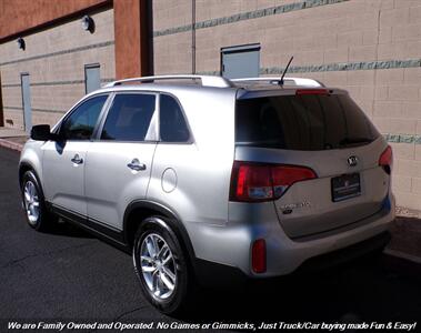 2015 Kia Sorento LX   - Photo 6 - Mesa, AZ 85202