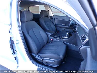 2016 Kia Optima LX   - Photo 26 - Mesa, AZ 85202