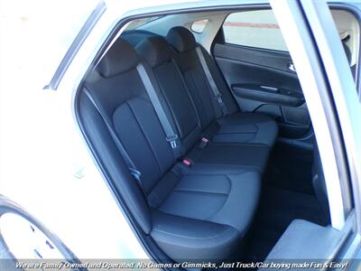 2016 Kia Optima LX   - Photo 21 - Mesa, AZ 85202