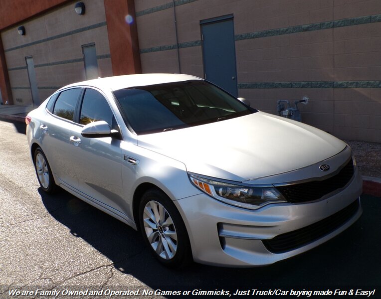 2016 Kia Optima LX   - Photo 1 - Mesa, AZ 85202
