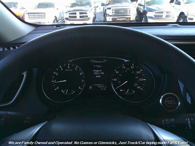 2015 Nissan Rogue SV - Photo 11 - Mesa, AZ 85202