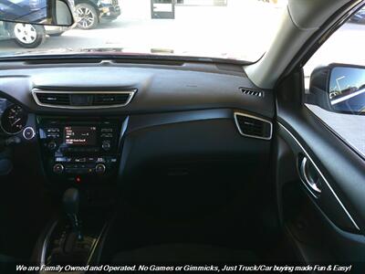 2015 Nissan Rogue SV - Photo 34 - Mesa, AZ 85202