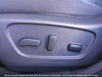 2015 Nissan Rogue SV - Photo 18 - Mesa, AZ 85202