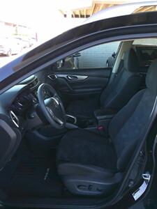 2015 Nissan Rogue SV - Photo 16 - Mesa, AZ 85202