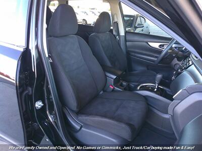 2015 Nissan Rogue SV - Photo 28 - Mesa, AZ 85202