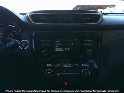 2015 Nissan Rogue SV - Photo 36 - Mesa, AZ 85202