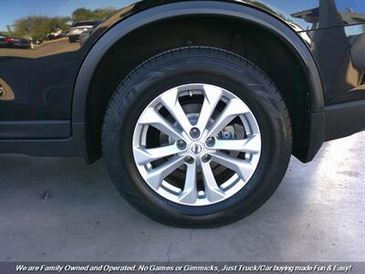 2015 Nissan Rogue SV - Photo 45 - Mesa, AZ 85202