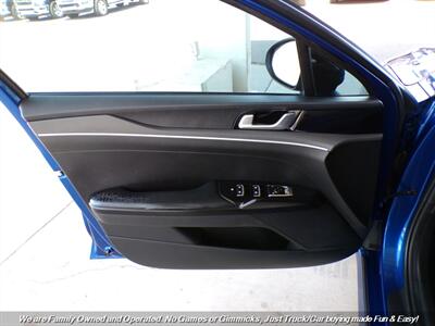 2021 Kia K5 GT-Line   - Photo 12 - Mesa, AZ 85202
