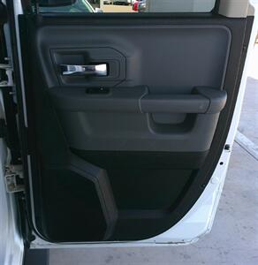 2018 RAM 1500 SLT   - Photo 18 - Mesa, AZ 85202