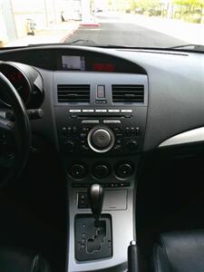 2011 Mazda Mazda3 s Grand Touring   - Photo 33 - Mesa, AZ 85202