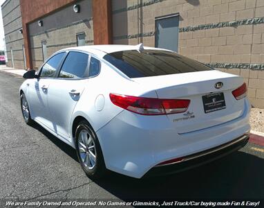 2018 Kia Optima LX   - Photo 8 - Mesa, AZ 85202