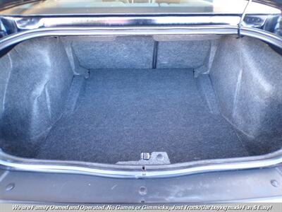 2013 Dodge Challenger SXT - Photo 9 - Mesa, AZ 85202