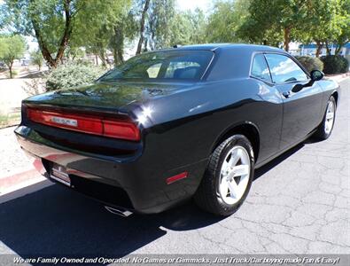 2013 Dodge Challenger SXT - Photo 8 - Mesa, AZ 85202