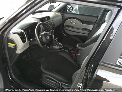 2017 Kia Soul   - Photo 14 - Mesa, AZ 85202