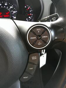 2017 Kia Soul   - Photo 38 - Mesa, AZ 85202