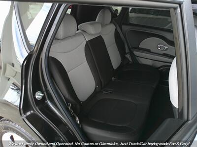 2017 Kia Soul   - Photo 22 - Mesa, AZ 85202