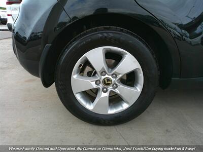 2017 Kia Soul   - Photo 42 - Mesa, AZ 85202