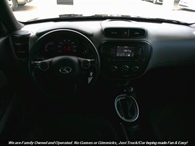 2017 Kia Soul   - Photo 32 - Mesa, AZ 85202