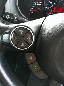 2017 Kia Soul   - Photo 37 - Mesa, AZ 85202