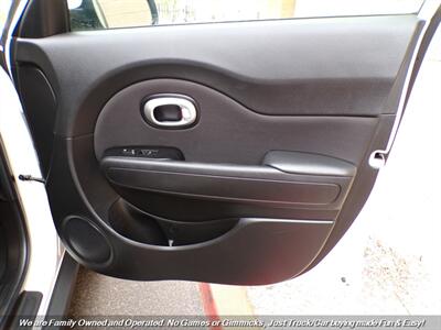 2016 Kia Soul - Photo 27 - Mesa, AZ 85202