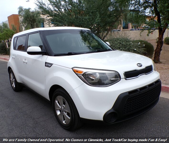 2016 Kia Soul   - Photo 1 - Mesa, AZ 85202