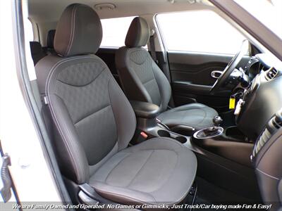 2016 Kia Soul - Photo 24 - Mesa, AZ 85202