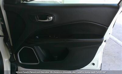 2018 Jeep Compass Sport   - Photo 20 - Mesa, AZ 85202