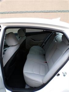 2014 Kia Optima LX   - Photo 19 - Mesa, AZ 85202