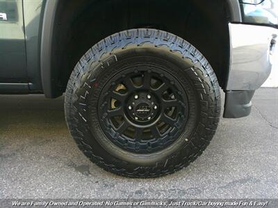 2017 GMC Sierra 1500   - Photo 34 - Mesa, AZ 85202