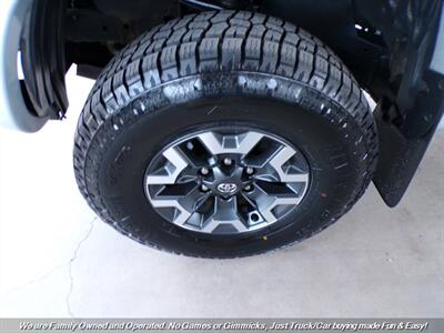 2005 Toyota Tacoma PreRunner   - Photo 23 - Mesa, AZ 85202