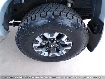 2005 Toyota Tacoma PreRunner   - Photo 24 - Mesa, AZ 85202