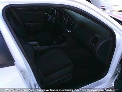 2018 Dodge Charger SXT   - Photo 28 - Mesa, AZ 85202