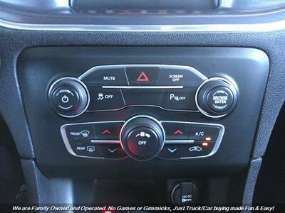 2018 Dodge Charger SXT   - Photo 37 - Mesa, AZ 85202