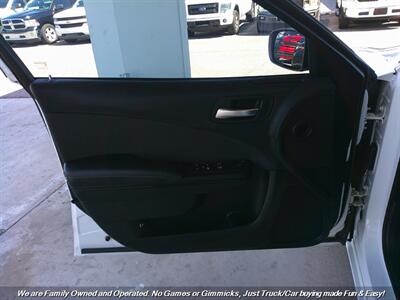 2018 Dodge Charger SXT   - Photo 12 - Mesa, AZ 85202