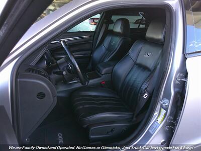 2017 Chrysler 300 Series S   - Photo 17 - Mesa, AZ 85202