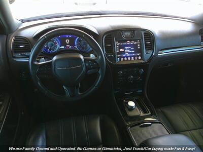 2017 Chrysler 300 Series S   - Photo 36 - Mesa, AZ 85202