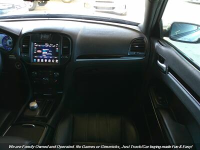2017 Chrysler 300 Series S   - Photo 35 - Mesa, AZ 85202