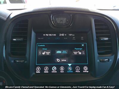 2017 Chrysler 300 Series S   - Photo 38 - Mesa, AZ 85202