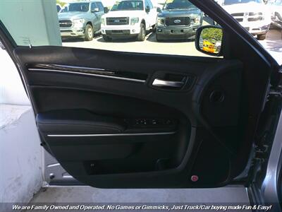 2017 Chrysler 300 Series S   - Photo 13 - Mesa, AZ 85202