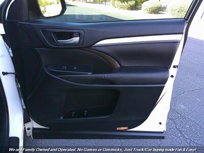 2016 Toyota Highlander XLE   - Photo 32 - Mesa, AZ 85202